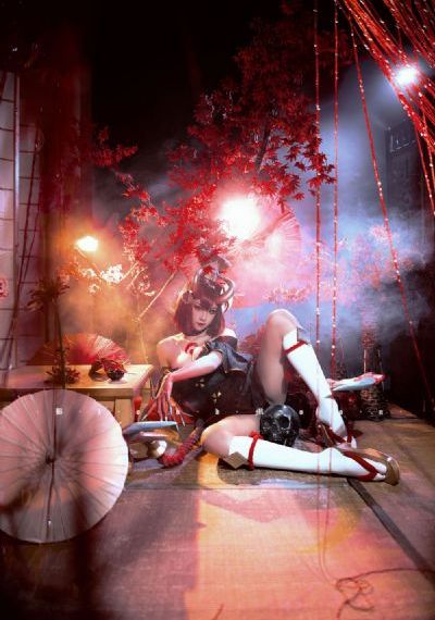动漫美女脱个精光被男生摸_高清电视剧观看