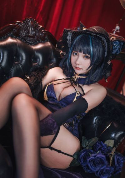 偷拍区另类综合在线_午夜在线观看完整版