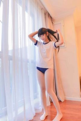 被室友做了个爽H_BD英语超清免费观看
