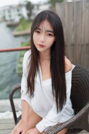办公室强行丝袜秘书啪啪_午夜激情