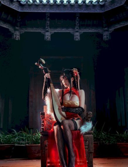 清纯小雨被调教成yin娃_BD英语电影在线观看
