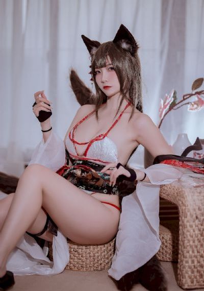欧美精品色婷婷五月综合在线_最新国语全集在线